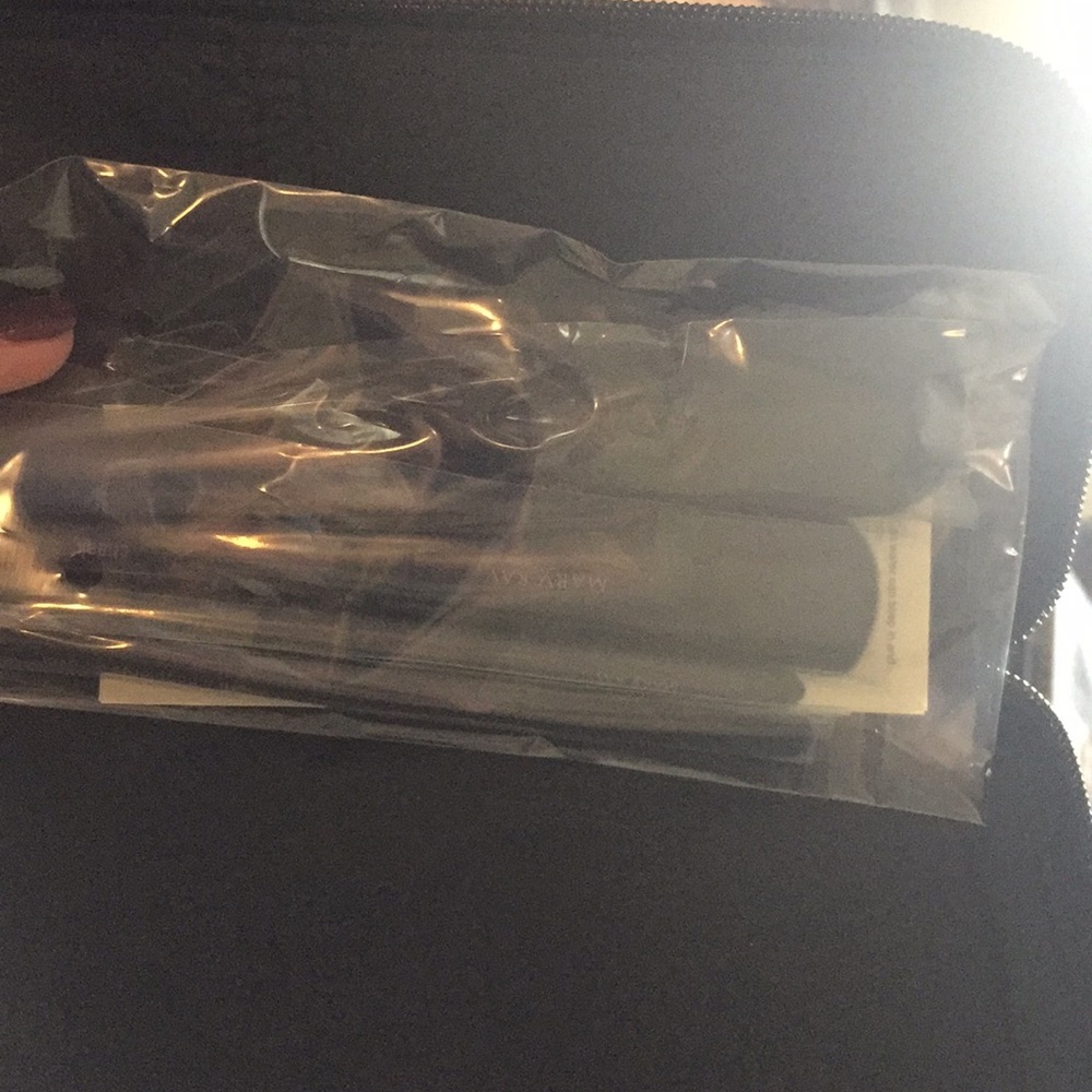 Essential Brush Collection with zip up case